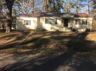 920 Myrtle Dr, Meridian, MS 39301