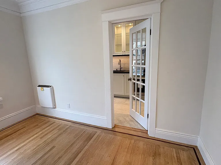 1546 Jones St #12 — Photo 11