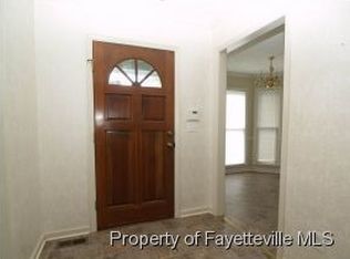 7616 Southbend Dr, Fayetteville, NC 28314