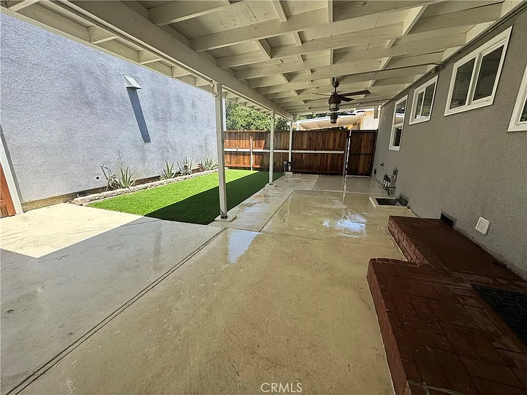 10139 Hillview Ave — Photo 15