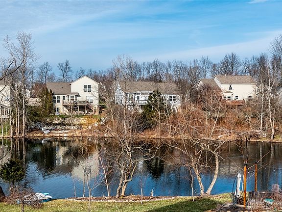 2nd image of 441 Lake Front Dr