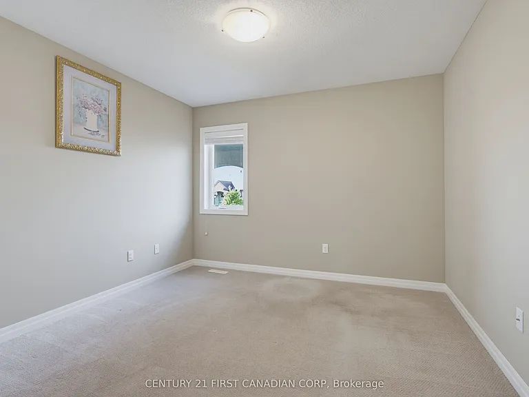 1018 Medway Park Dr — Photo 29