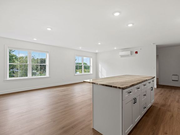 2nd image of 59 Conant St #7
