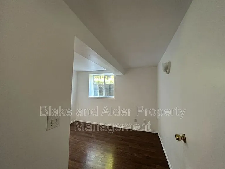 198 NE 157th Ave — Photo 26