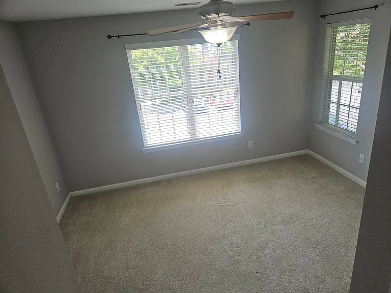5714 Clearbay Ln — Photo 11