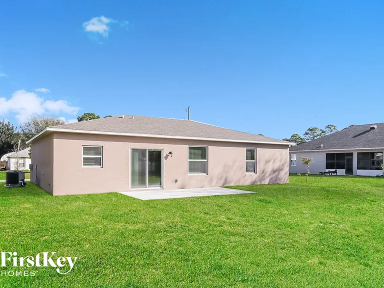1810 SW Effland Ave — Photo 14