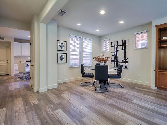 5th image of 4213 Marston Ln