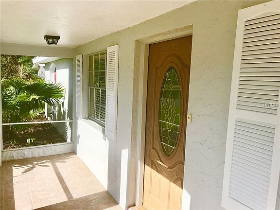 3rd image of 2831 Bucida Dr
