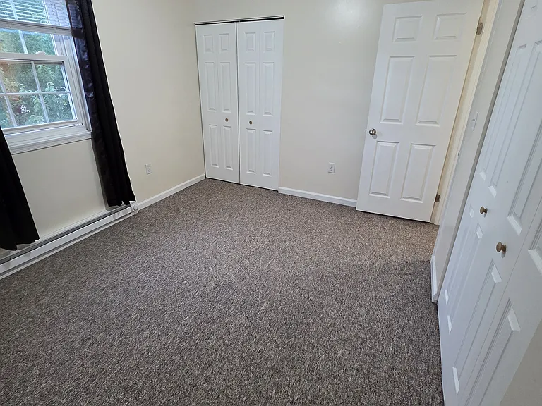 1875 Pineview Dr — Photo 5