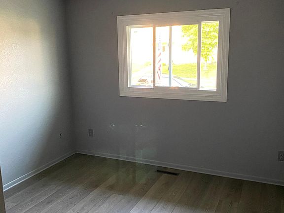 Bedroom #1