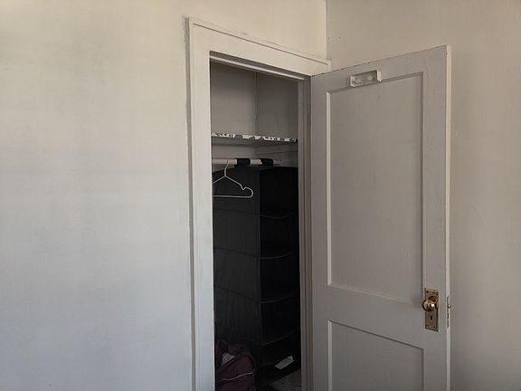 4th image of 2 122nd St Floor 2