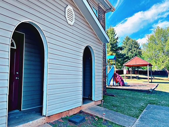 5th image of 5142 Wall Triana Hwy APT 1032