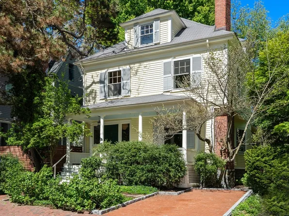 40 Avon Hill St, Cambridge, MA 02140