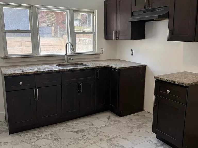 3135 Agate St — Photo 7