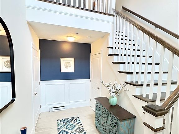 2nd image of 100 Lebaron Blvd #5