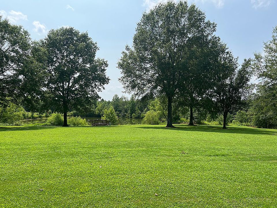 2nd image of 730 Pittman Rd