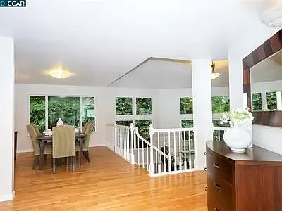 155 Clover Hill Ct — Photo 6