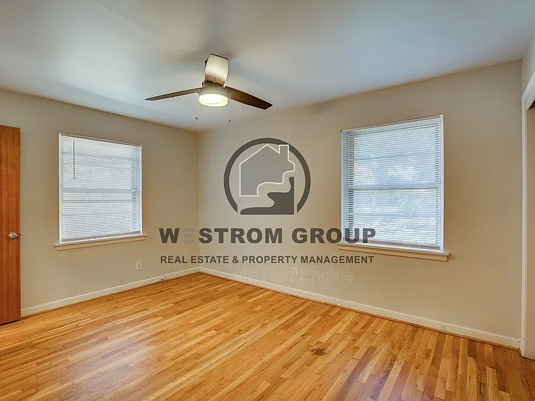 3905 Sanguinet St — Photo 19