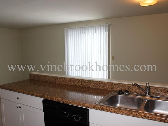 5th image of 8135 Mount Aetna St