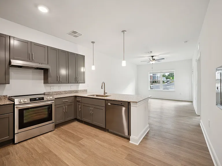 The Reserve at Wynn Place — Photo 16