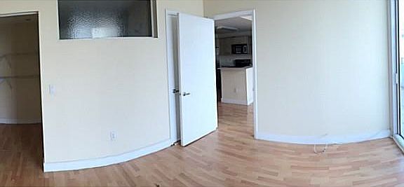 3rd image of 350 NE 24th St APT 0513