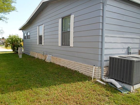4th image of 117 Country Ln