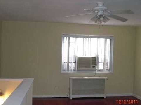 1st image of 22512 88th Ave