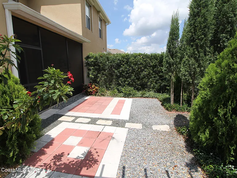 3275 Arden Cir — Photo 24