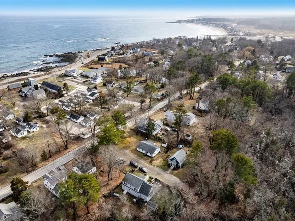 32 Porpoise Drive, Rye, NH 03870