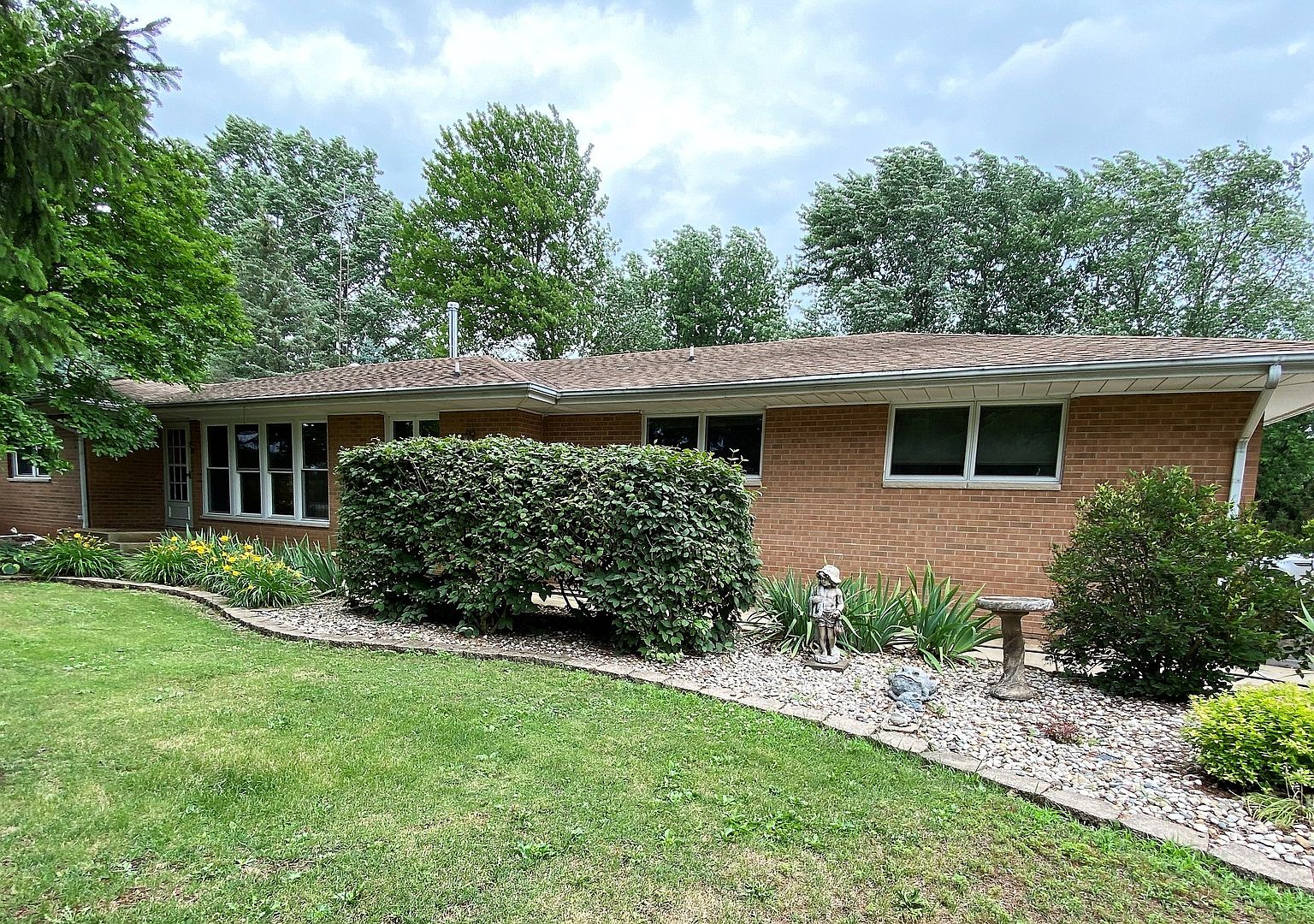 3034 N 1700 East Rd, Martinton, IL 60951 Zillow