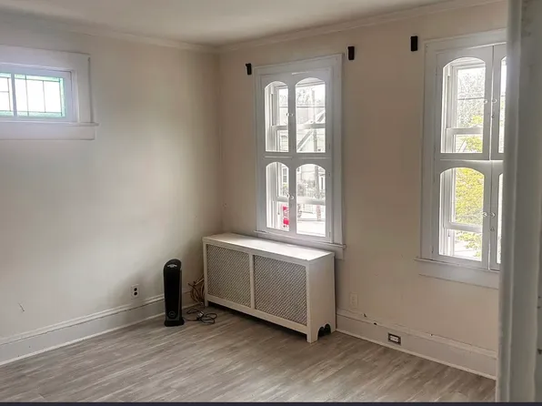 220-07 99th Ave Floor 2, Queens Village, NY 11429