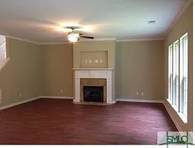 60 Lonnie Dr — Photo 5