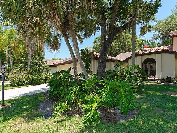 2nd image of 7364 Oak Moss Dr
