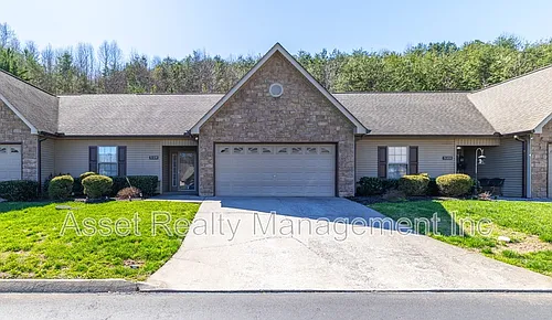 5104 Cates Bend Way #1 Photo 1