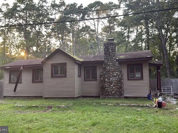 30 Marygold Ave, Browns Mills, NJ 08015