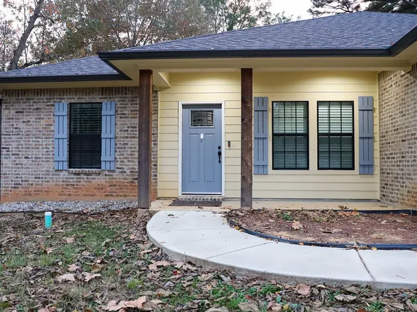 901 Lee St, Benton, LA 71006