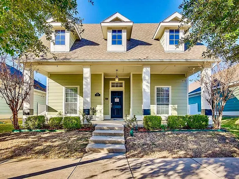 1321 Live Oak Ln — Photo 26