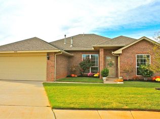 3428 Tecumseh Ridge Rd, Norman, OK 73069