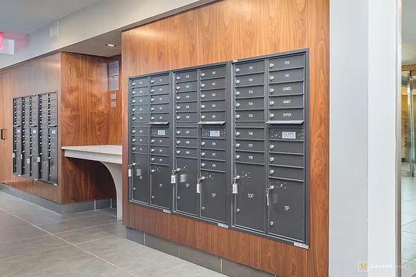 Sold by Modern Spaces | media 10