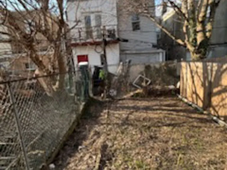 3258 Frankford Avenue — Photo 7