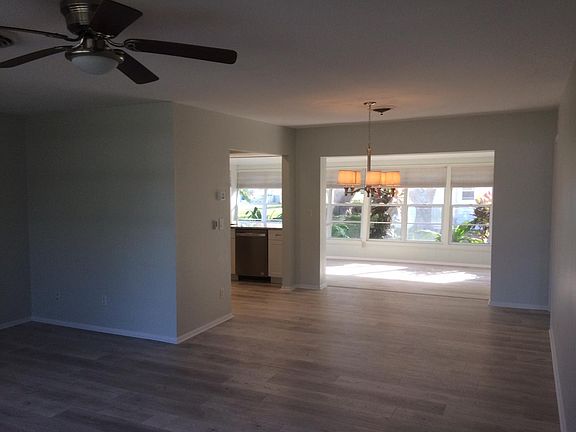 3rd image of 356 Sea Grape Rd