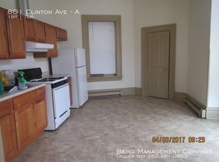 801 Clinton St APT A, Waukesha, WI 53186