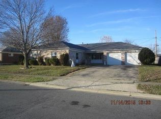 629 Bradfield Dr, Dayton, OH 45426