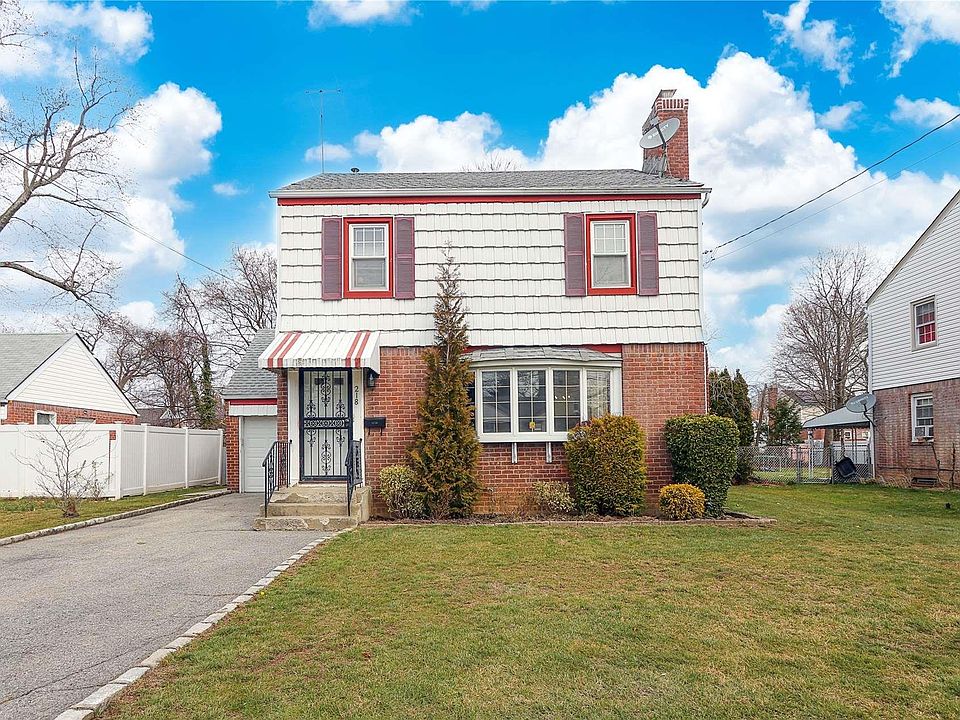 1st image of 218 Hudson Avenue