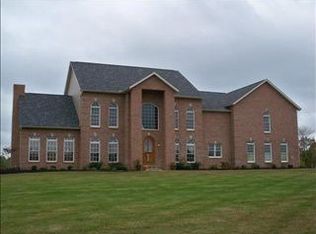 104 Evan Ct, Heath, OH 43056