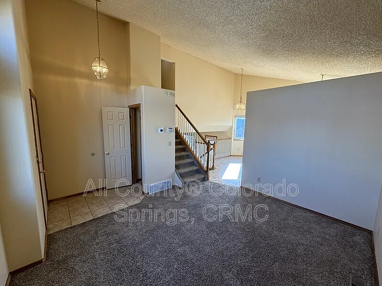 759 Descendant Dr — Photo 4