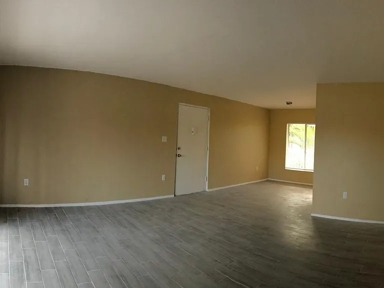 1830 Maravilla Ave #416 — Photo 6