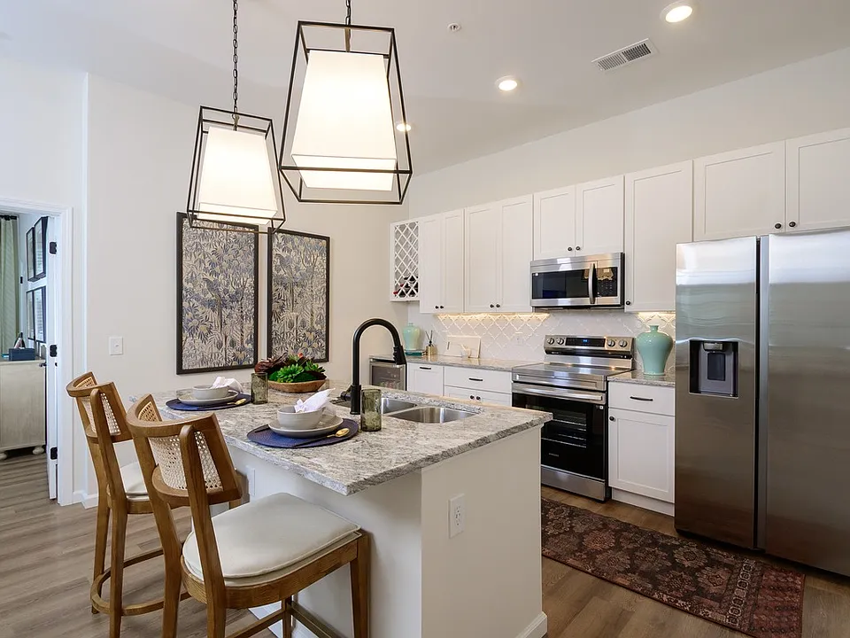 Kempton Apartments
