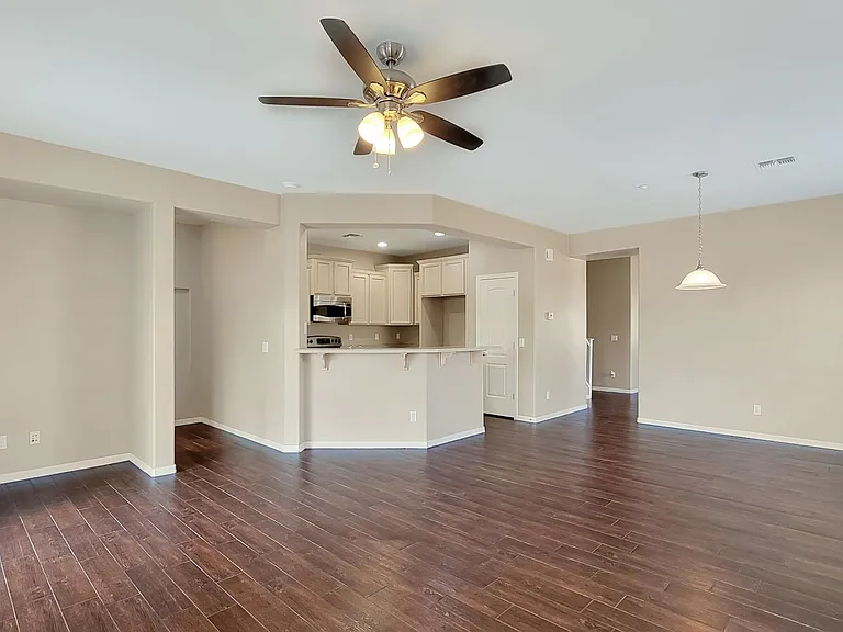 9037 W Plum Rd — Photo 13
