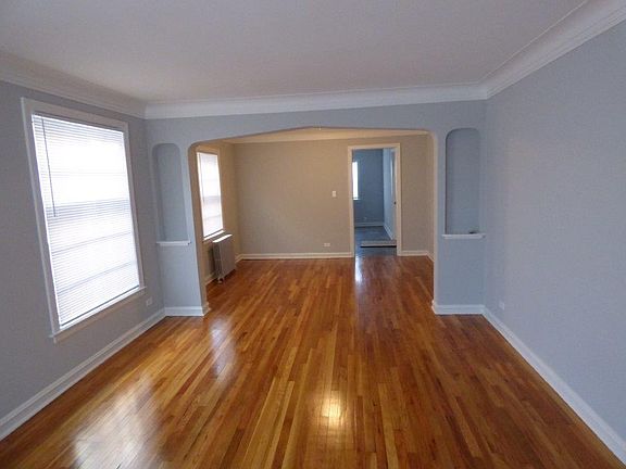 5th image of 2229 N Harlem Ave #1